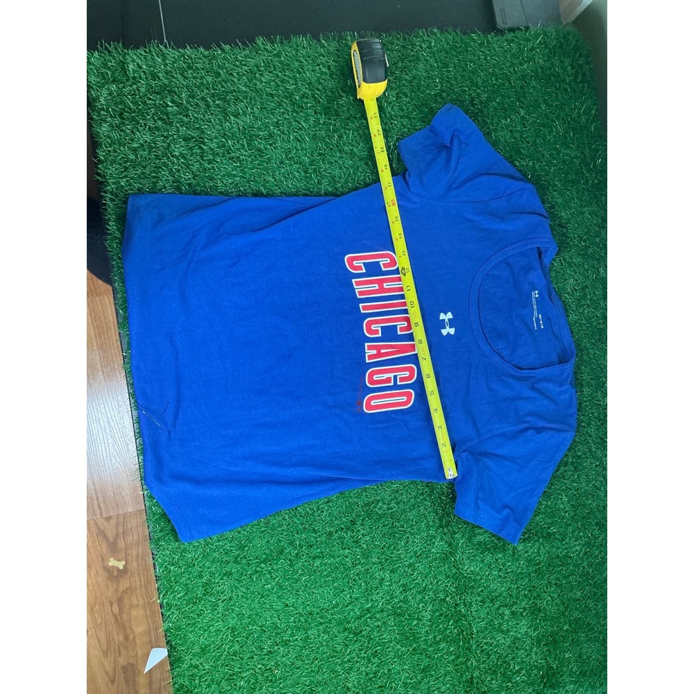 Under Armour Chicago HeatGear T-Shirt Womens Medium Blue Short Sleeve Loose Fit
